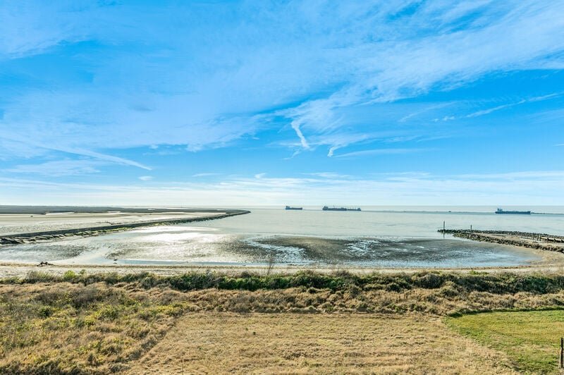 Port Bolivar Vacation Rental