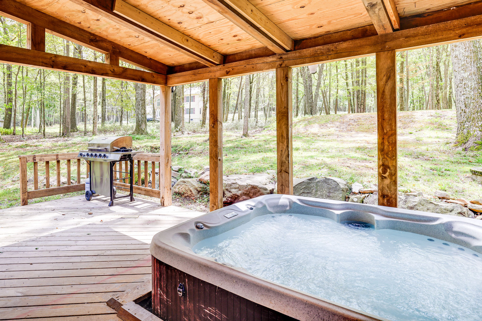 Long Pond Vacation Rental