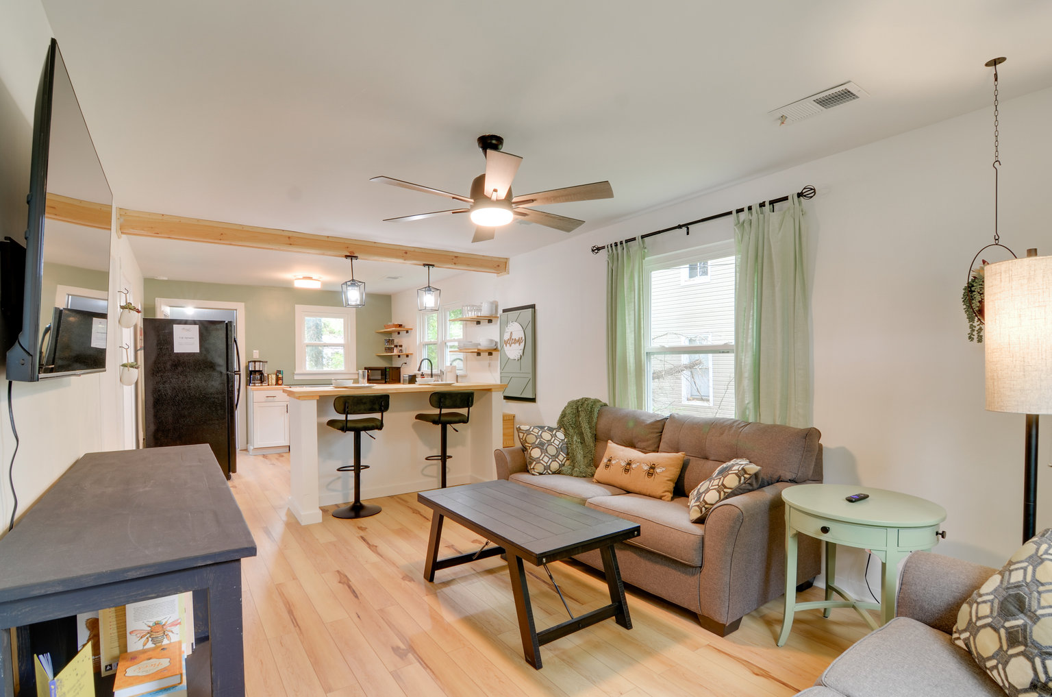 Burnside Vacation Rental