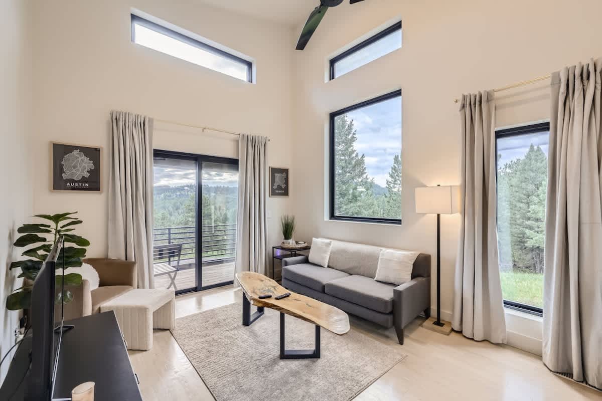 Evergreen Vacation Rental