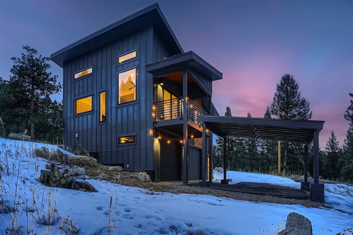 Evergreen Vacation Rental