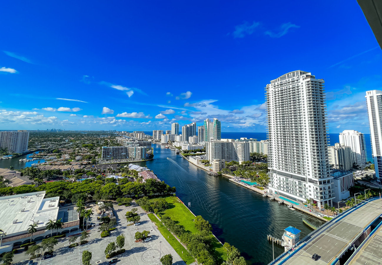 Hallandale Beach Vacation Rental