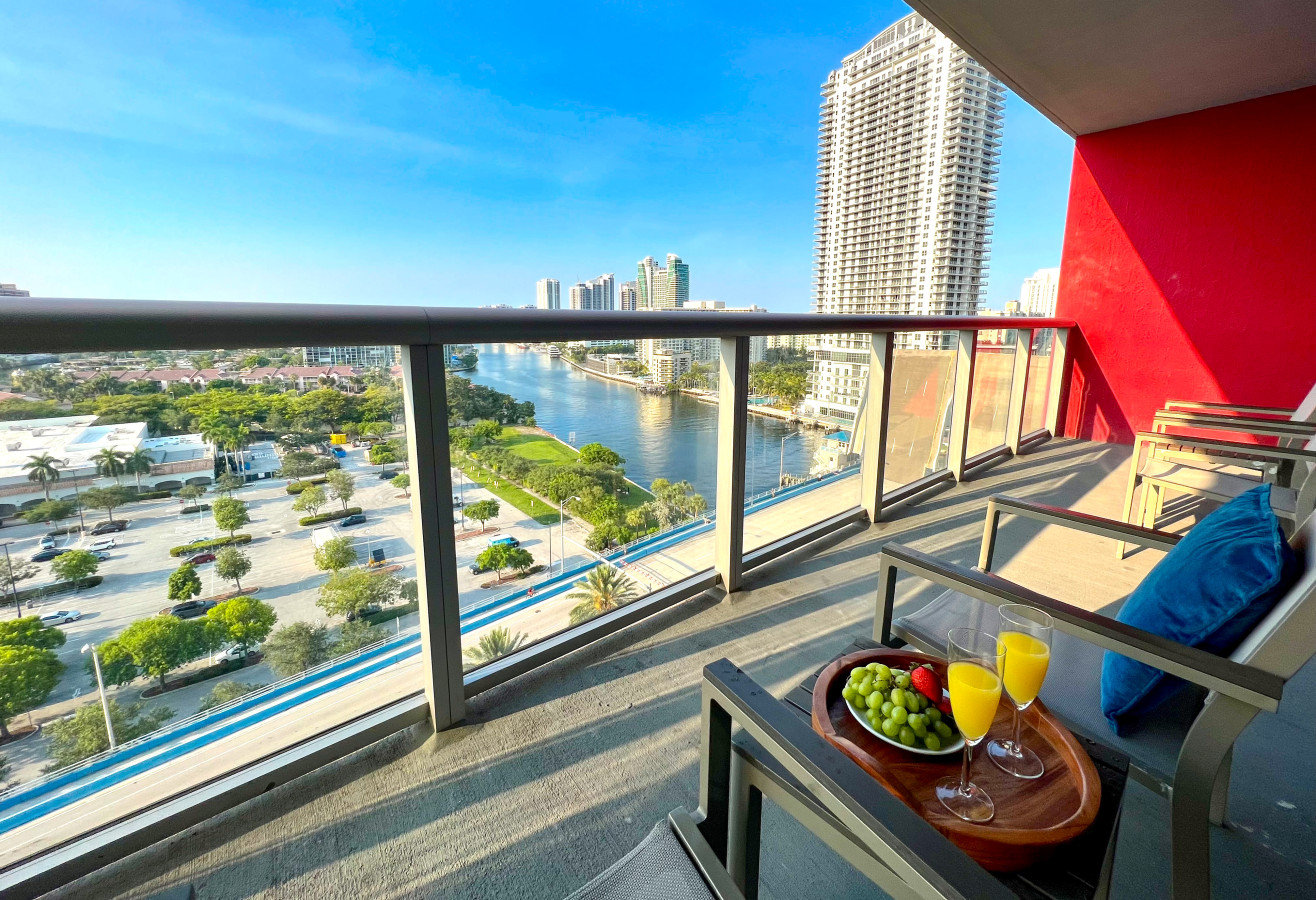 Hallandale Beach Vacation Rental