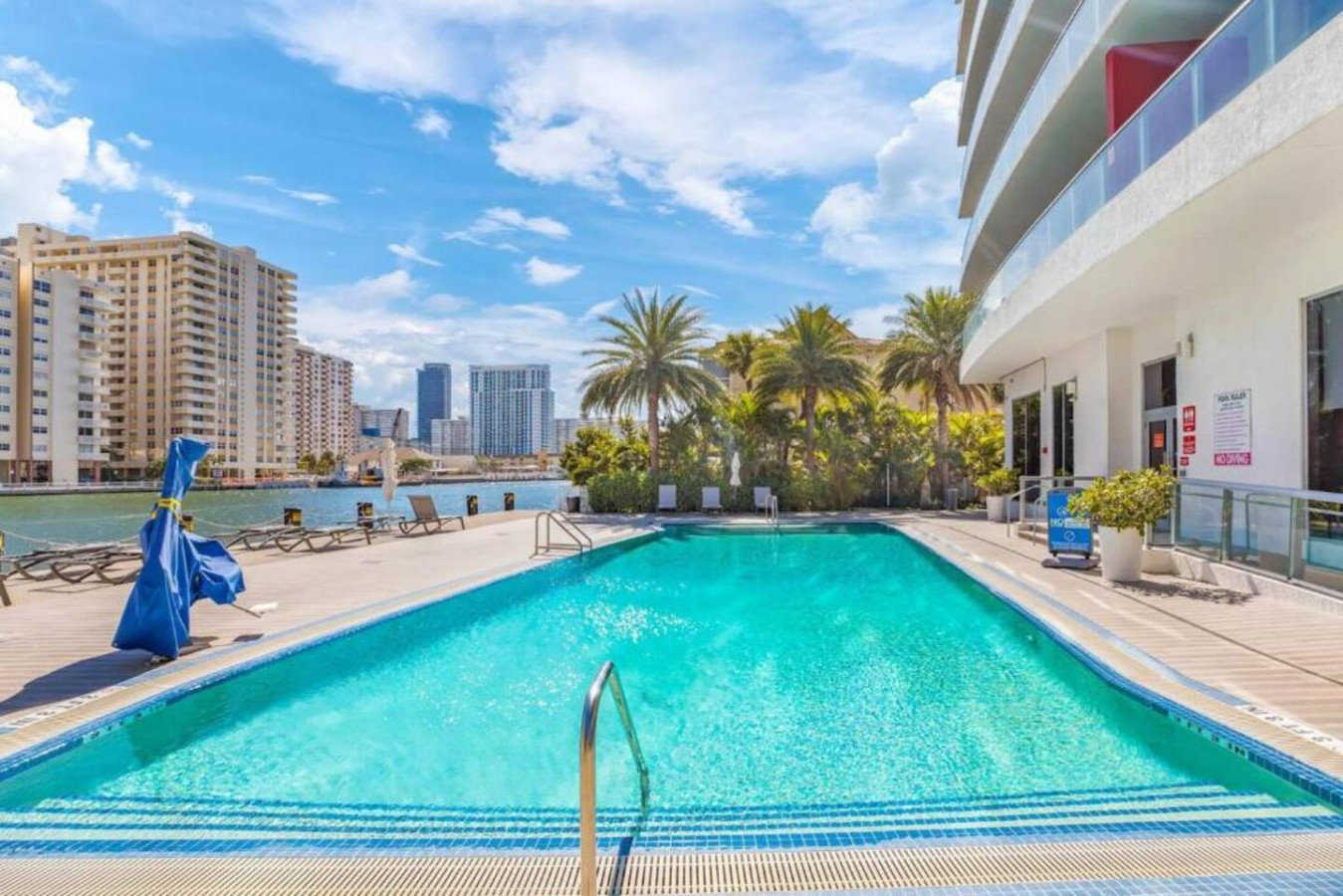 Hallandale Beach Vacation Rental