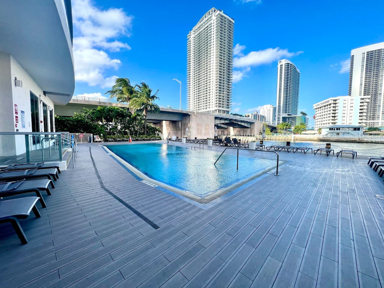 Hallandale Beach Vacation Rental