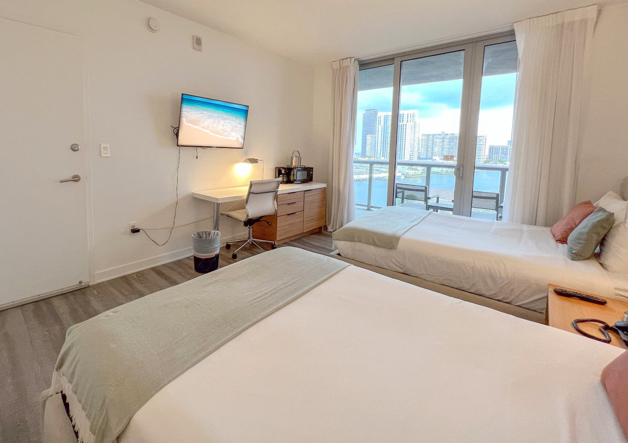 Hallandale Beach Vacation Rental