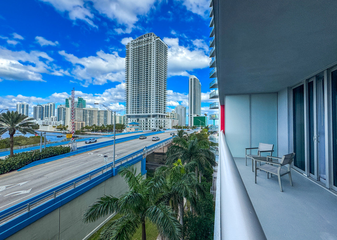 Hallandale Beach Vacation Rental