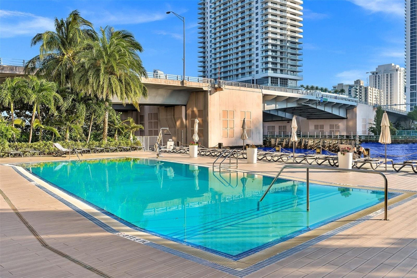 Hallandale Beach Vacation Rental