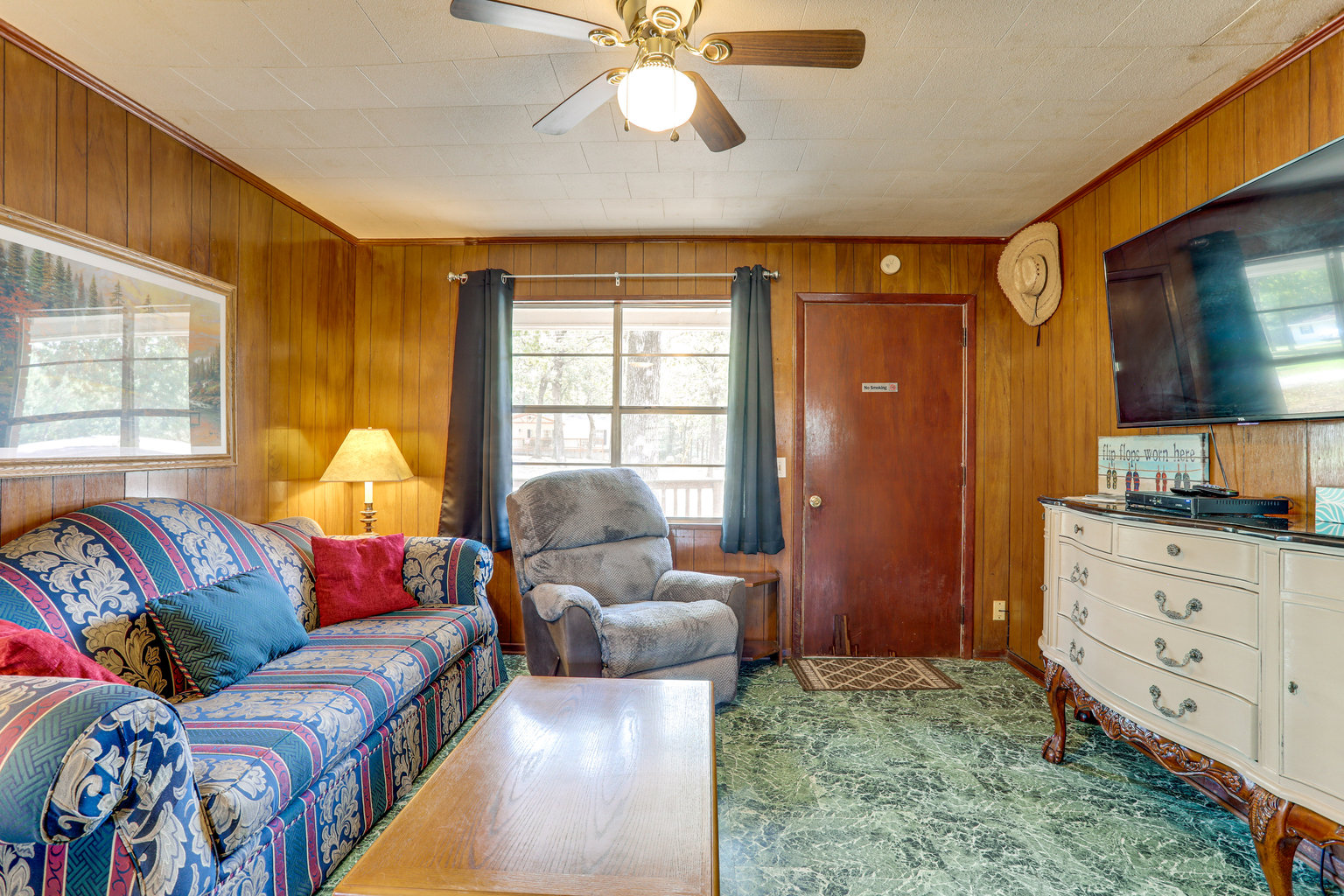 Greers Ferry Vacation Rental