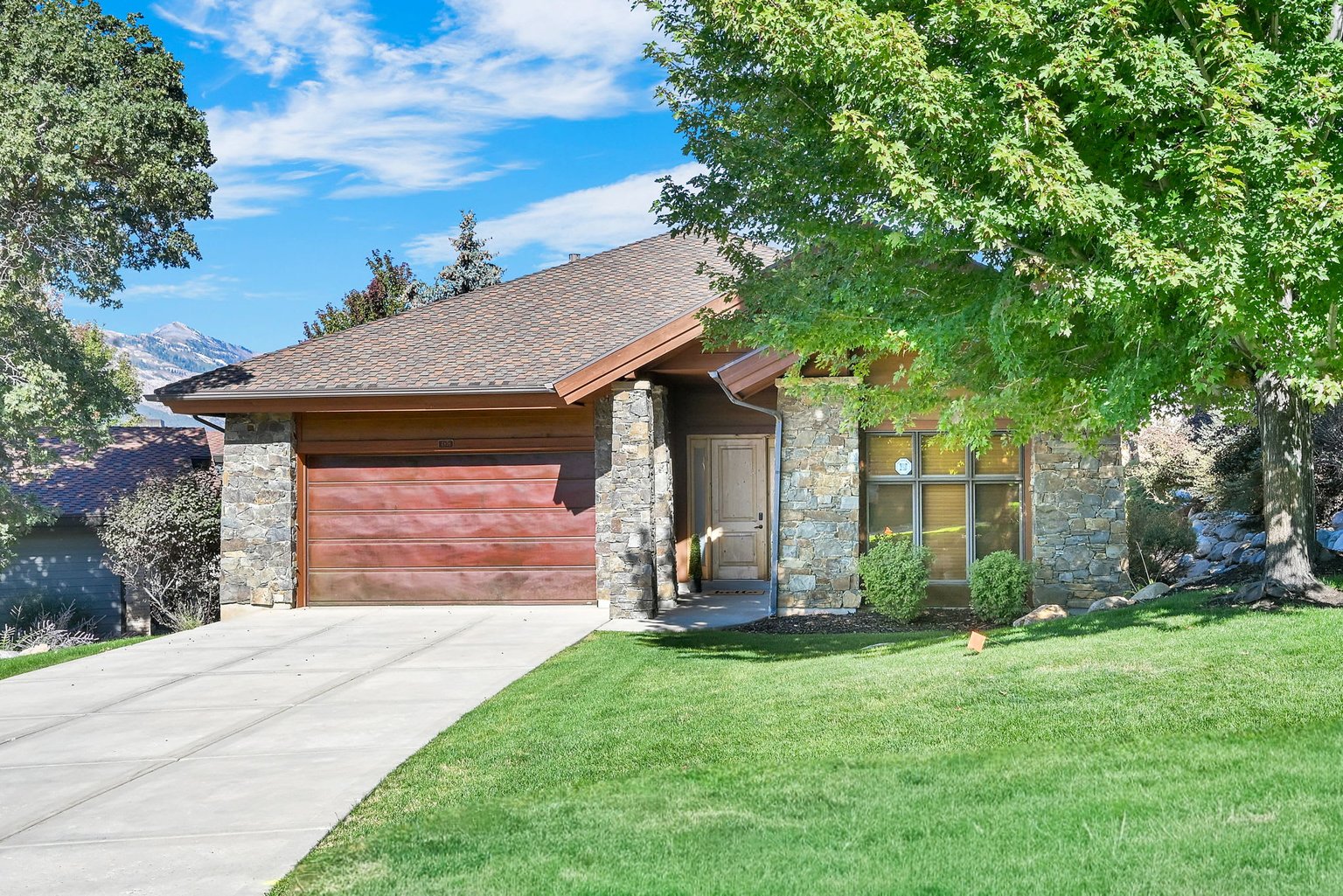 Eden Vacation Rental