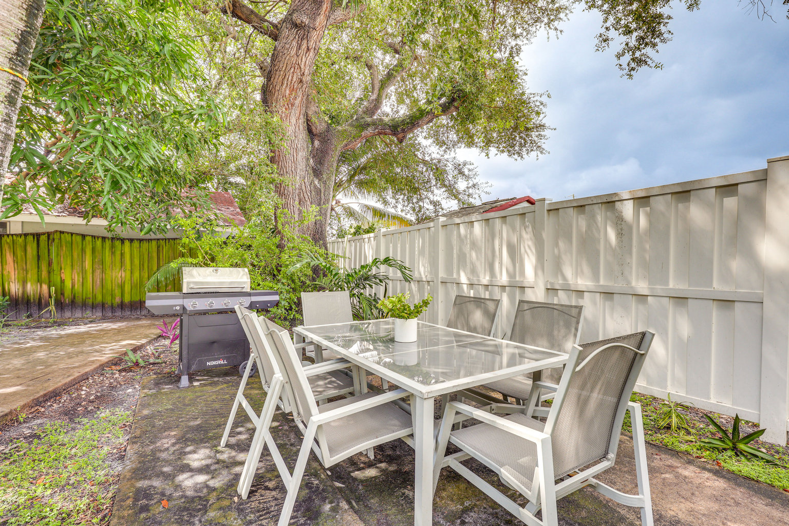 Hallandale Beach Vacation Rental