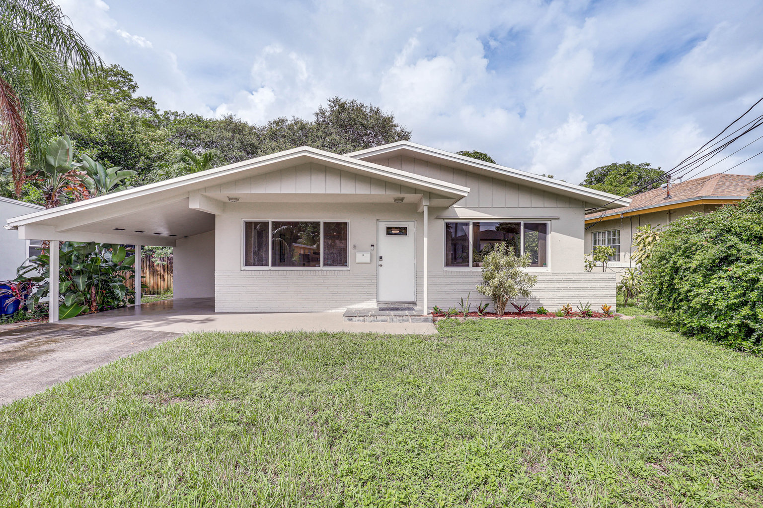 Hallandale Beach Vacation Rental