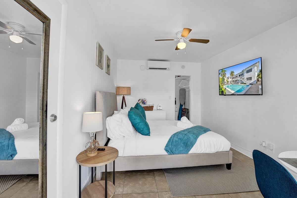 Hollywood Vacation Rental