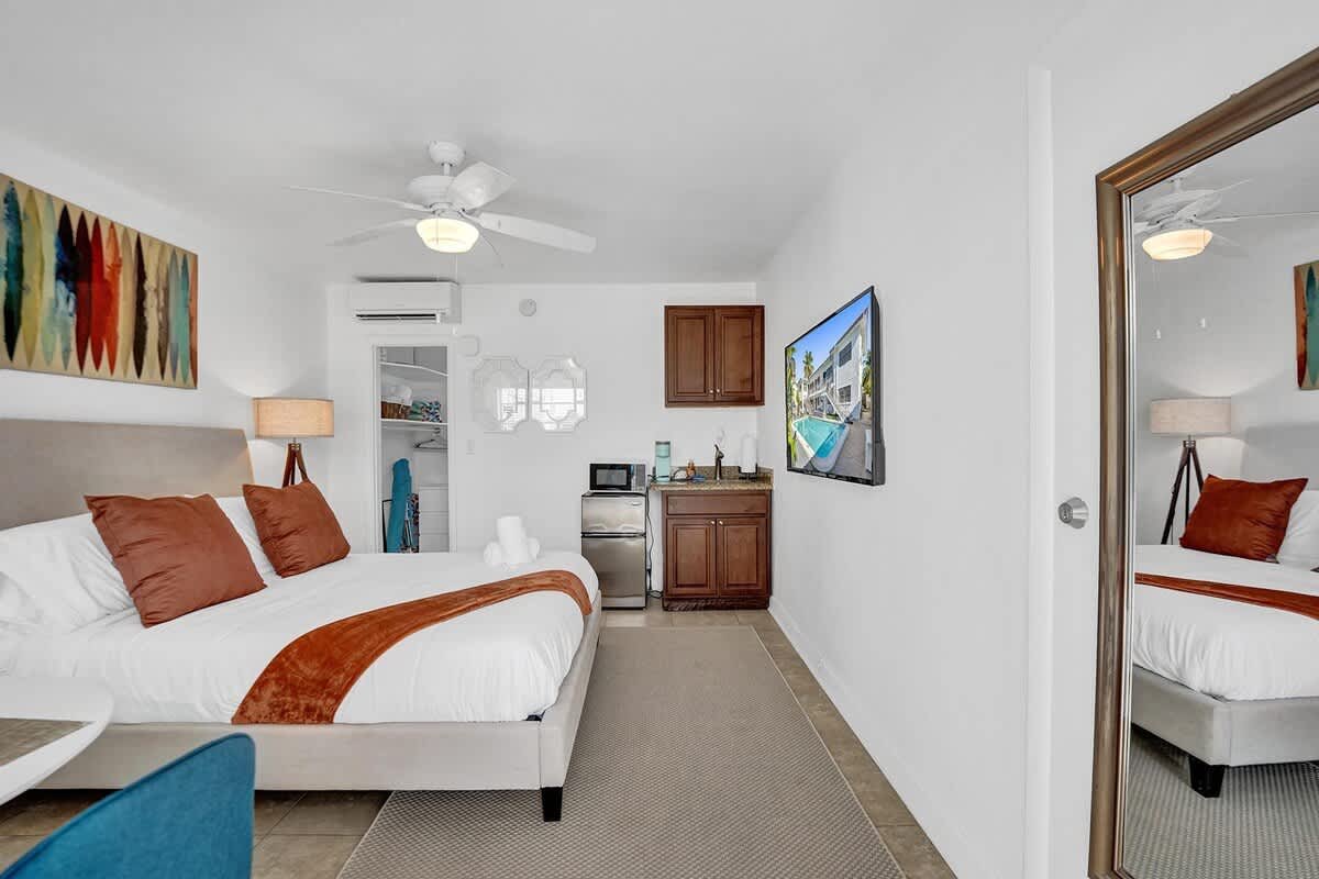 Hollywood Vacation Rental