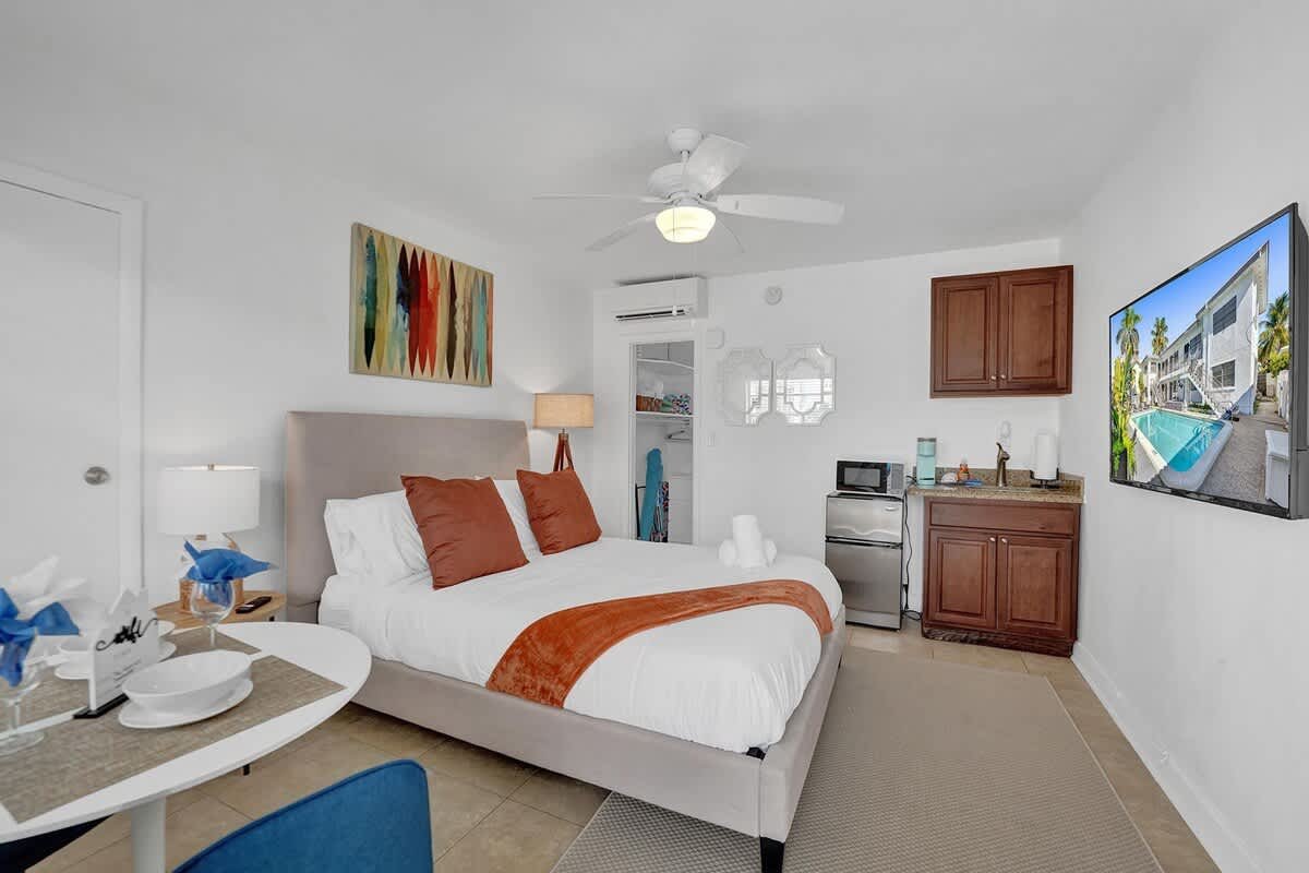 Hollywood Vacation Rental