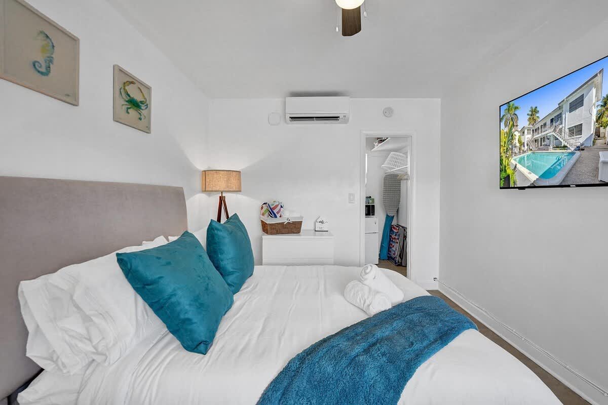 Hollywood Vacation Rental