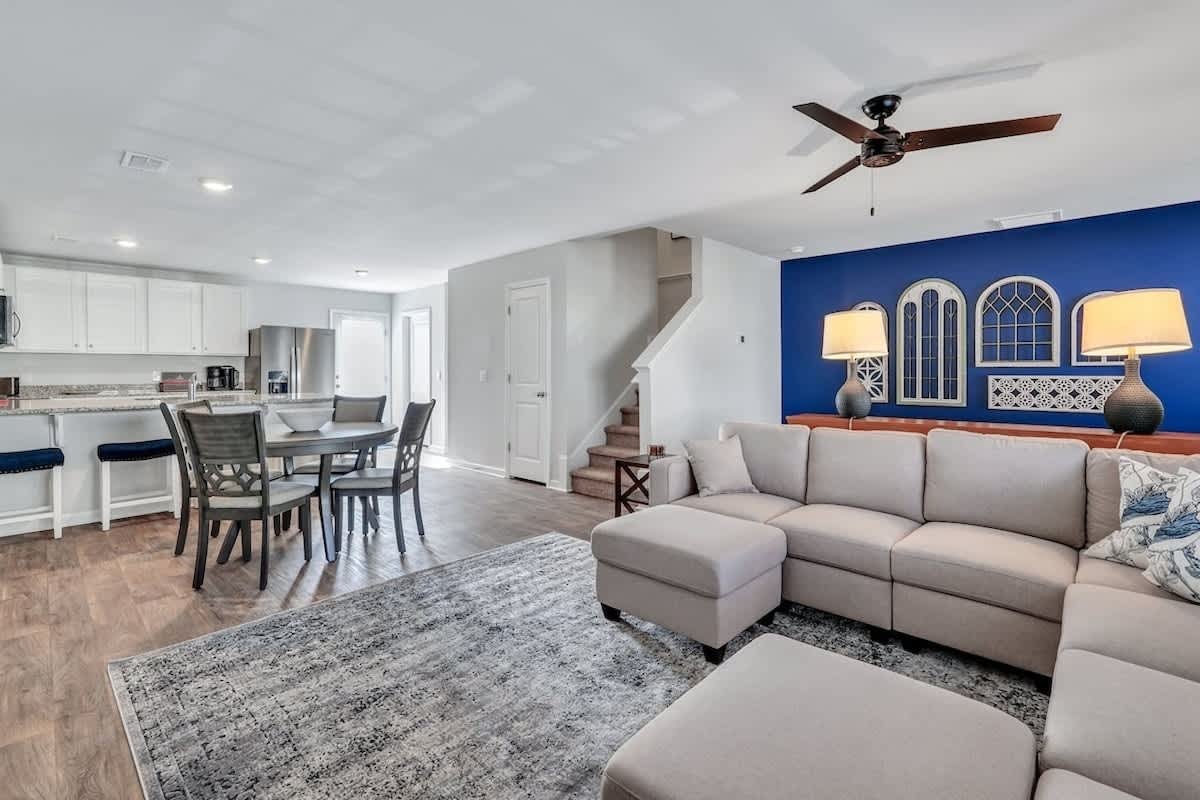 Port Wentworth Vacation Rental