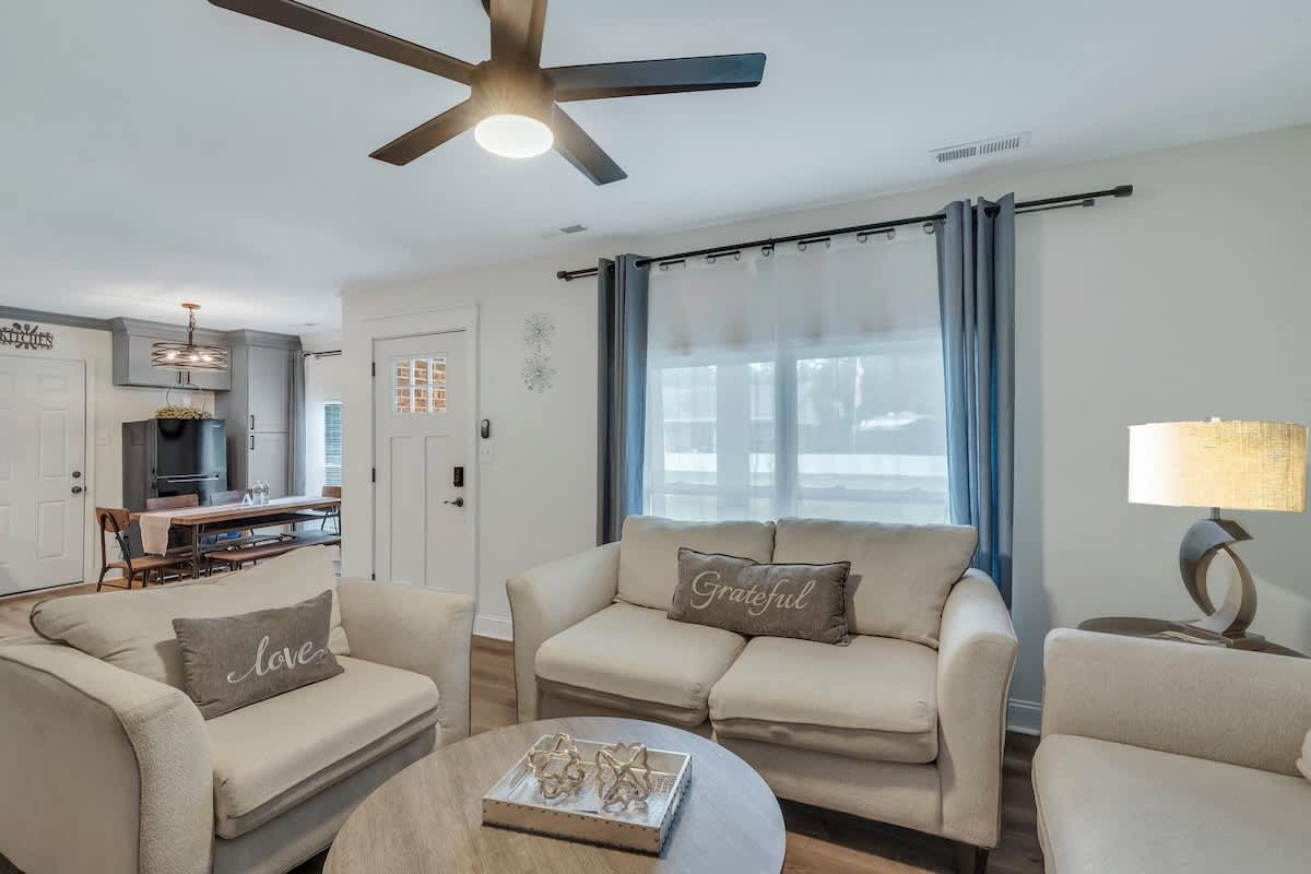 Pooler Vacation Rental