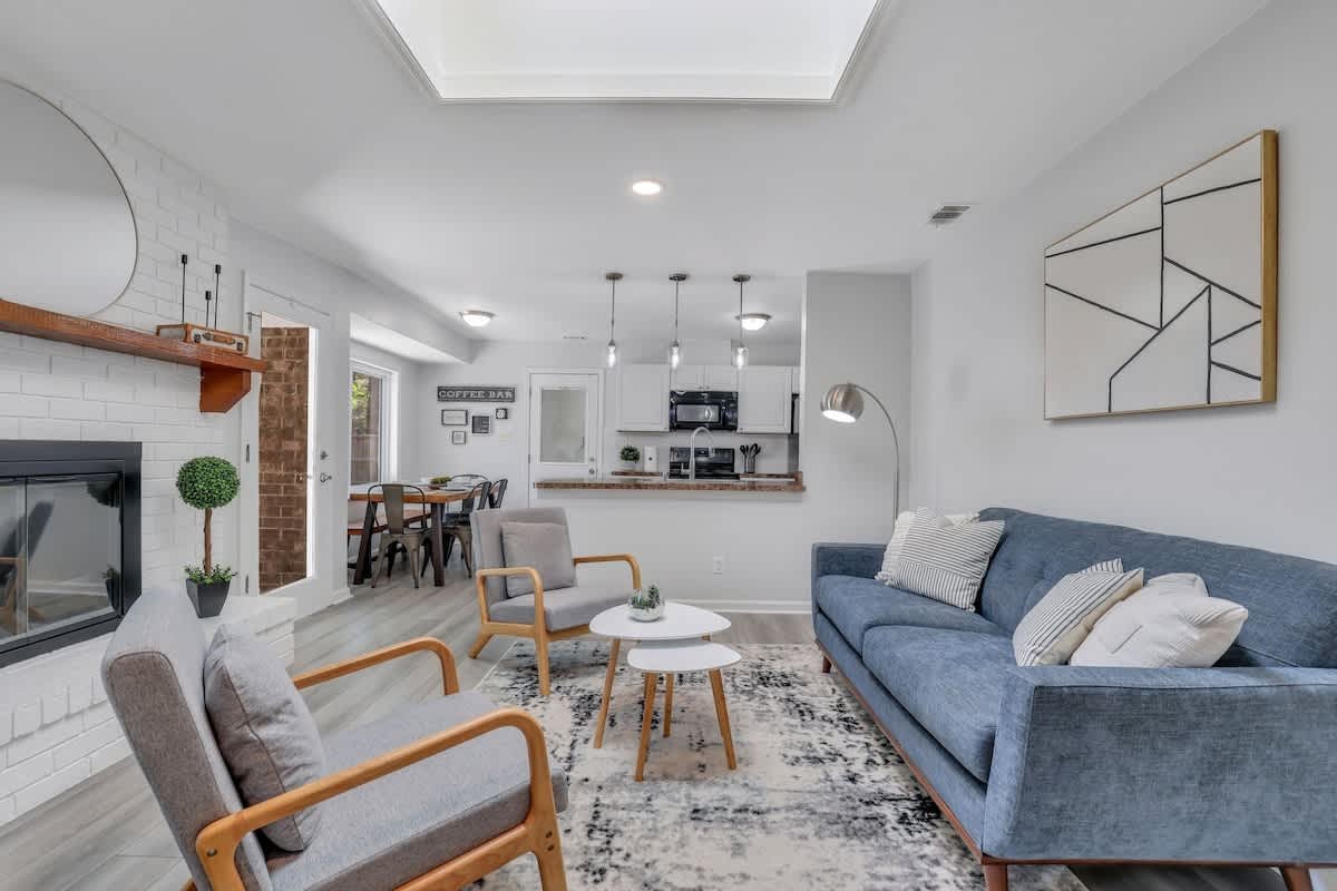 Pooler Vacation Rental