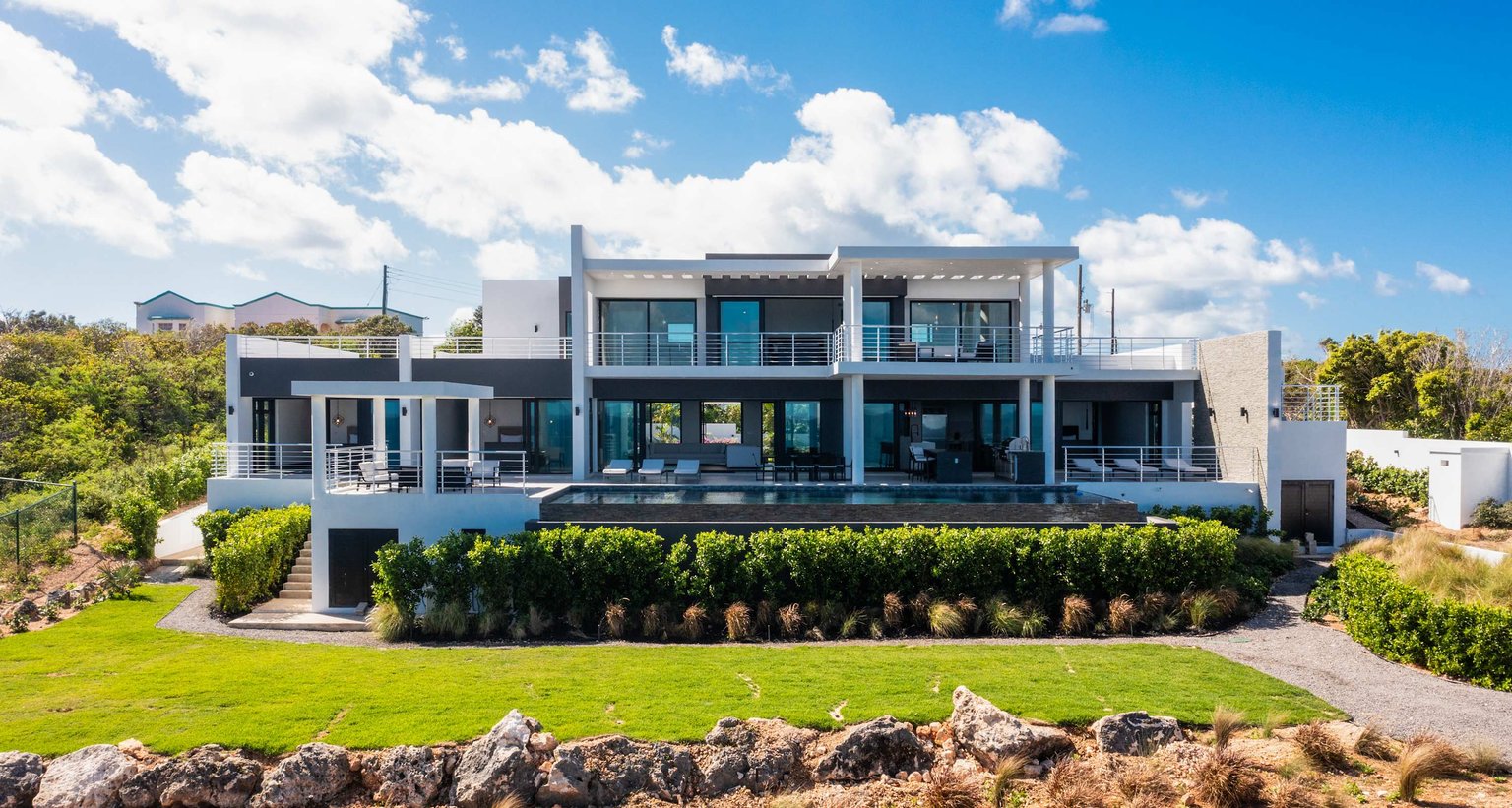 Black Garden Vacation Rental