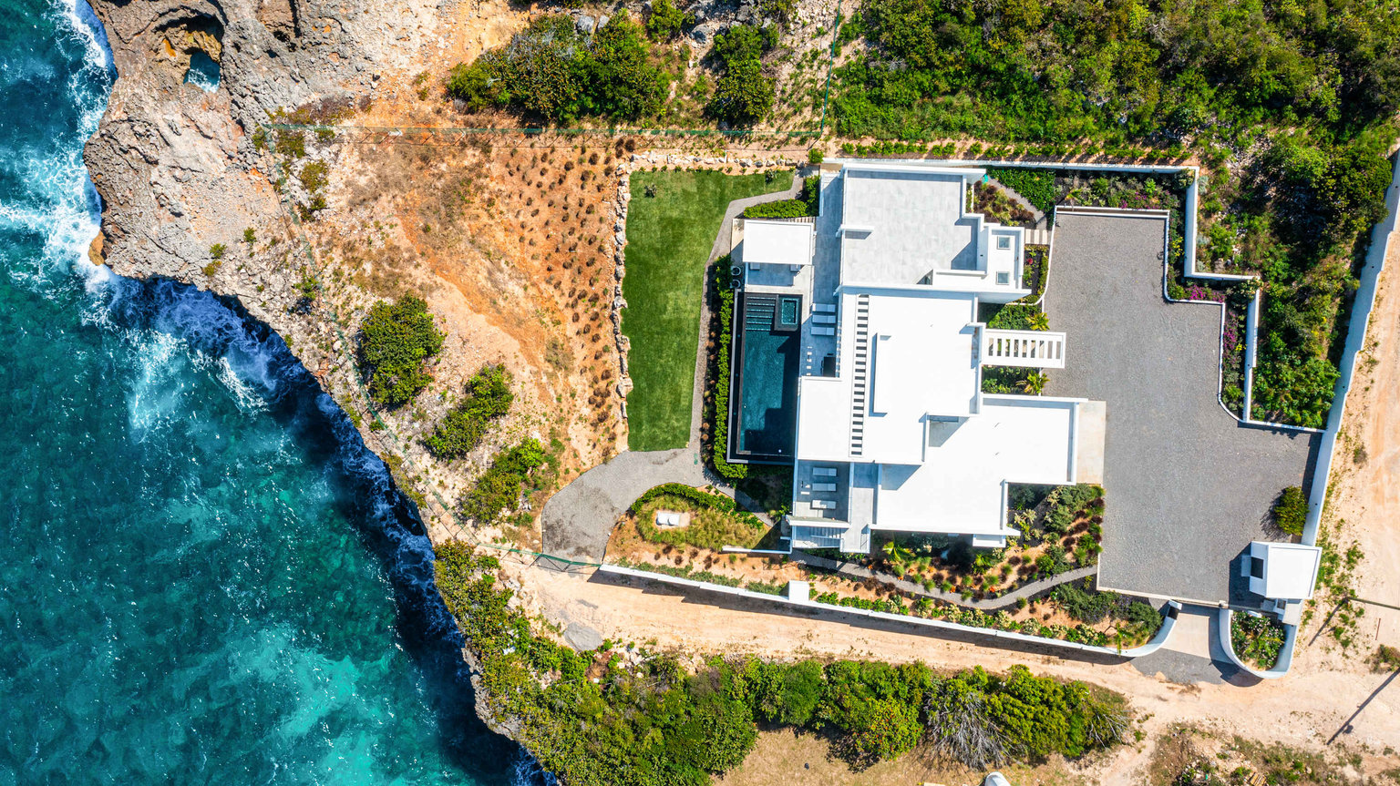 Black Garden Vacation Rental