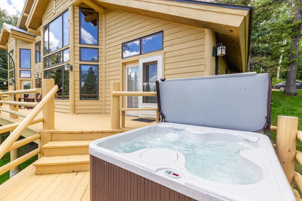 Victor Vacation Rental