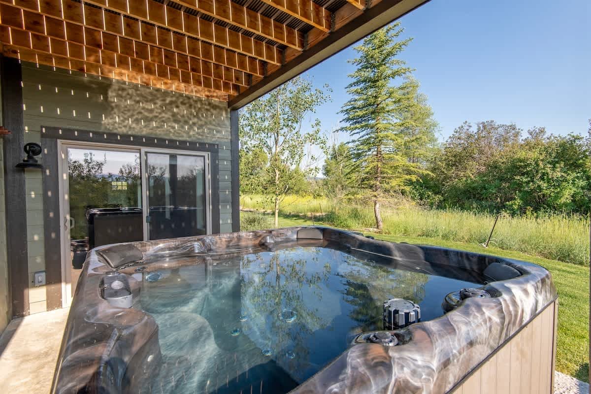 Victor Vacation Rental