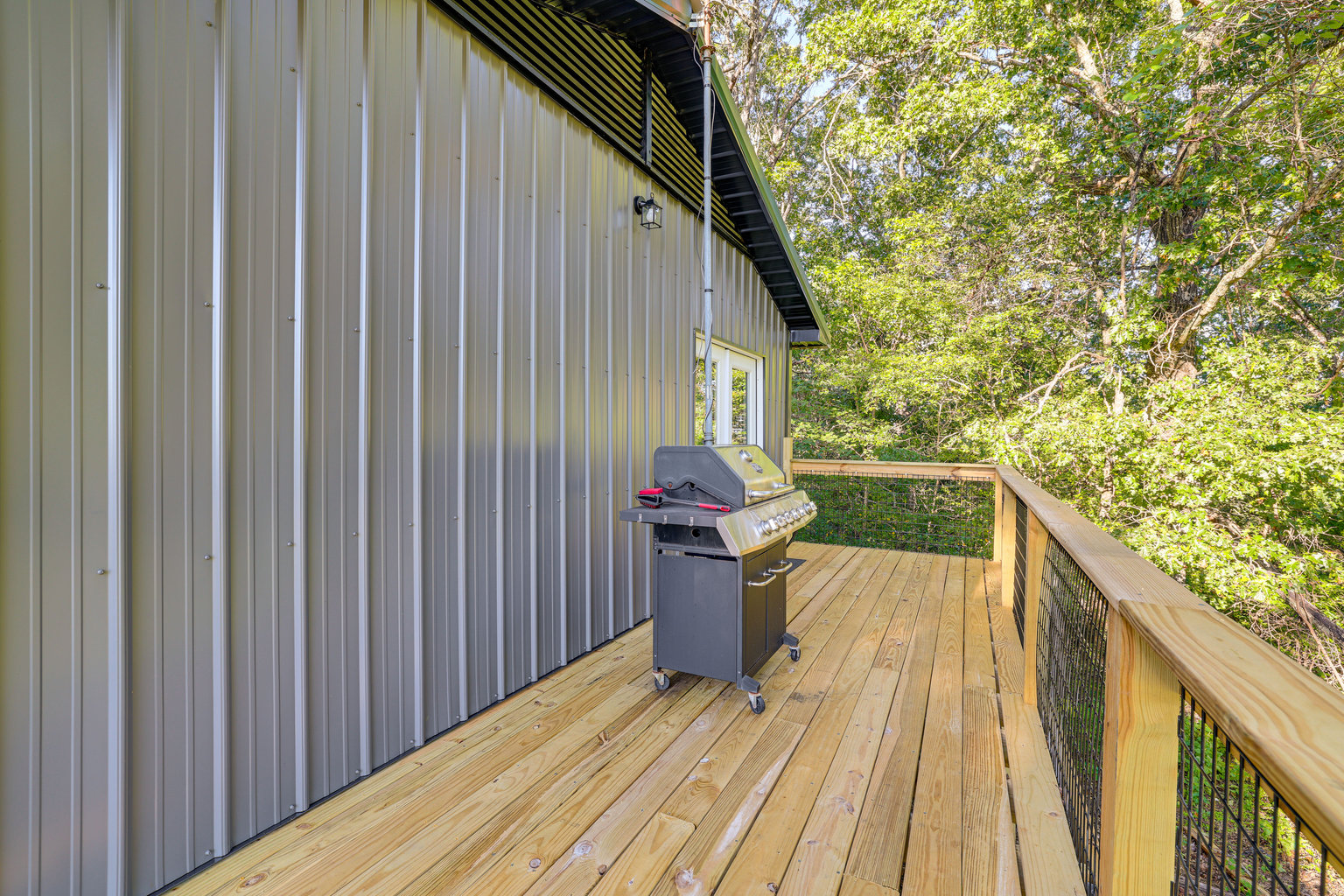 Cassville Vacation Rental