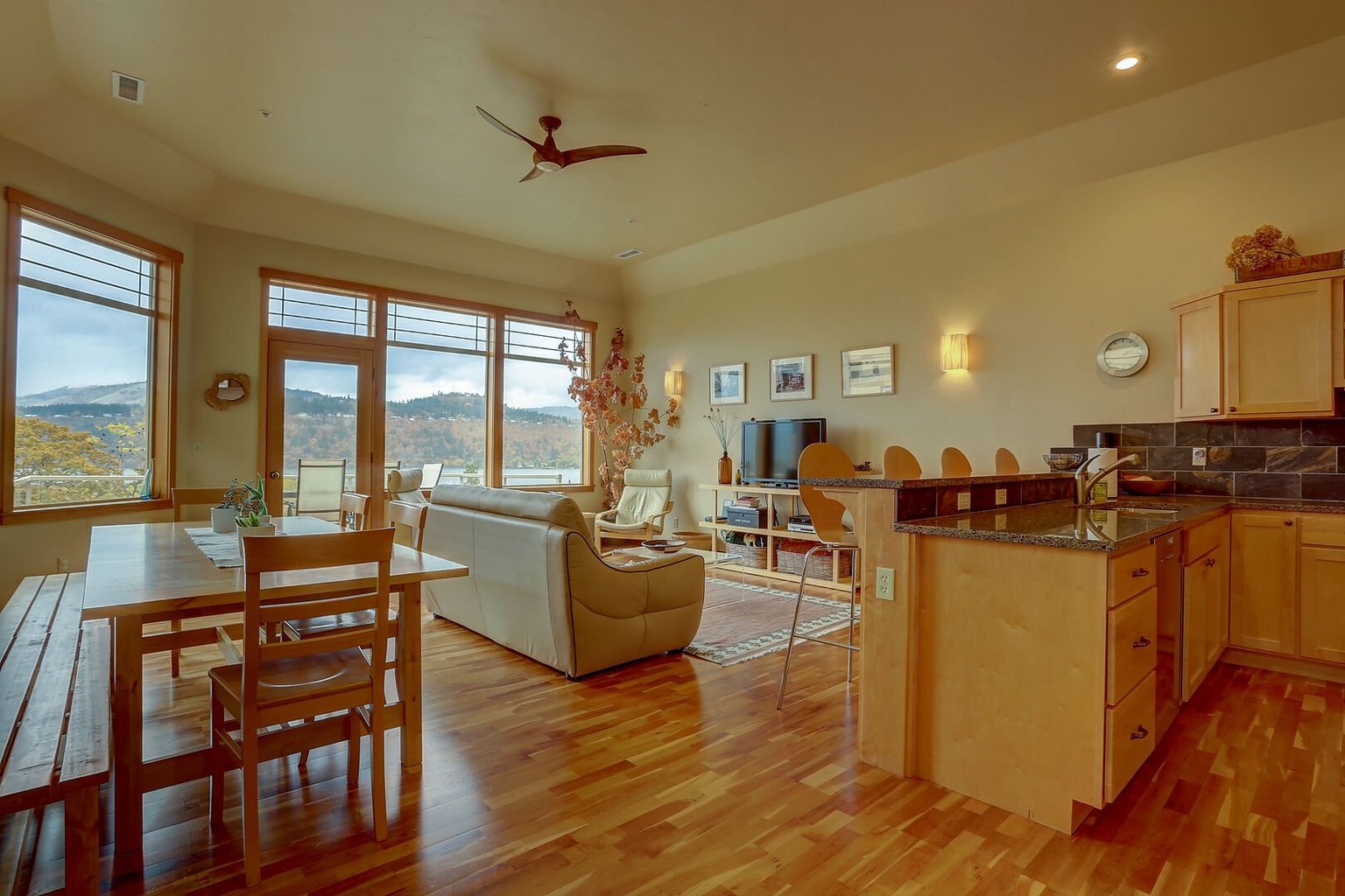 Hood River Vacation Rental
