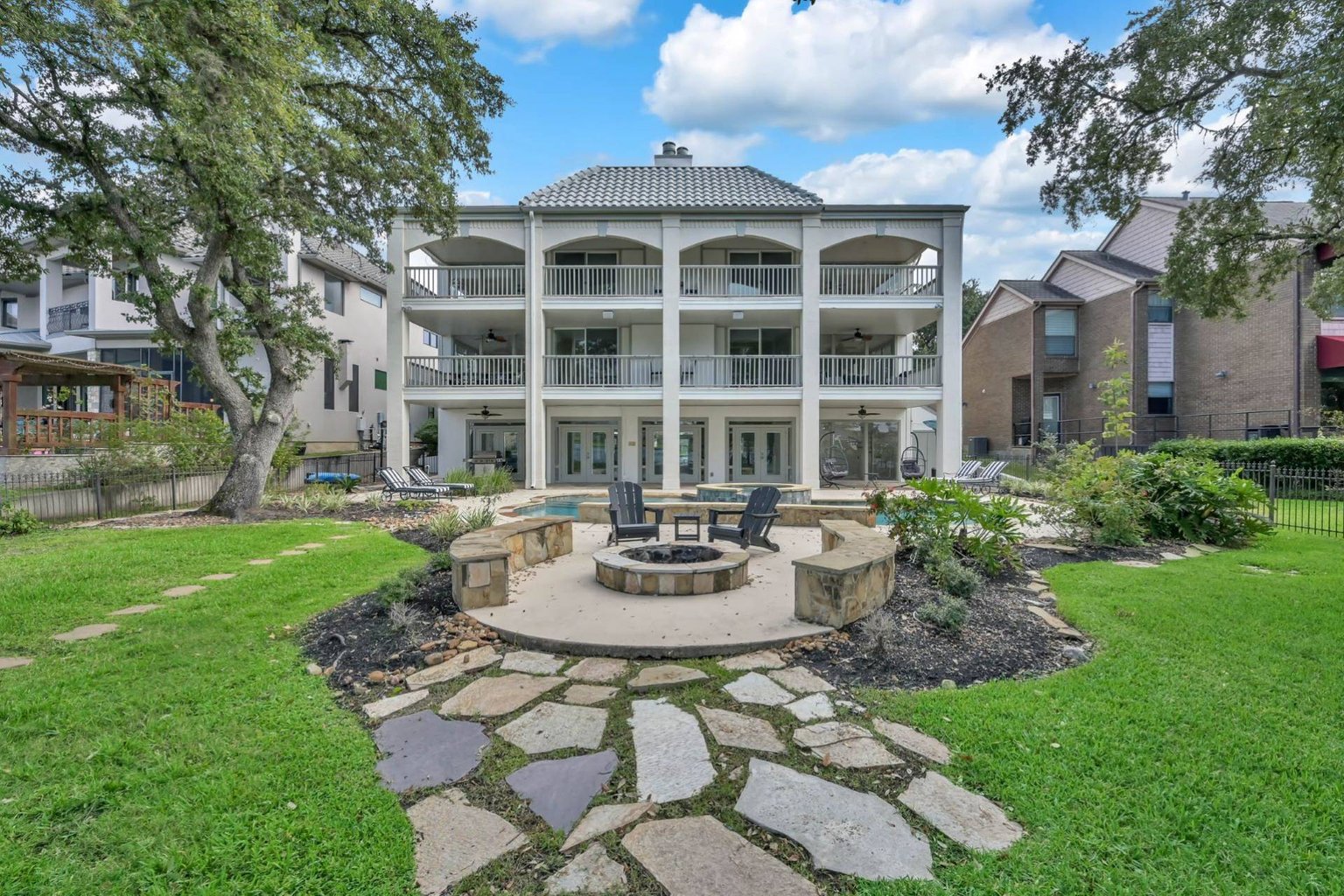 Montgomery Vacation Rental