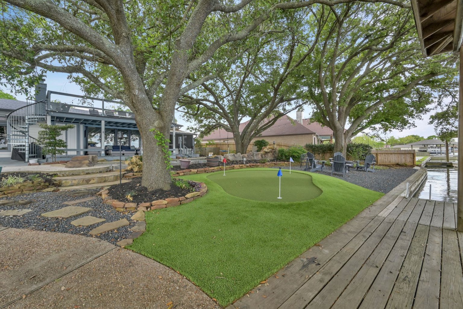 Willis Vacation Rental