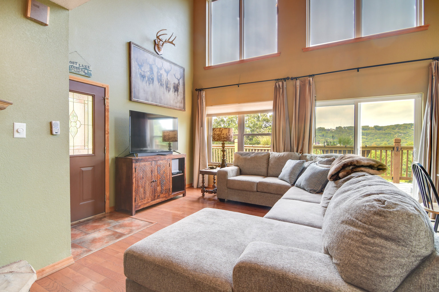 Blue Eye Vacation Rental