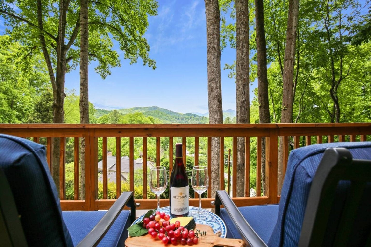 Burnsville Vacation Rental