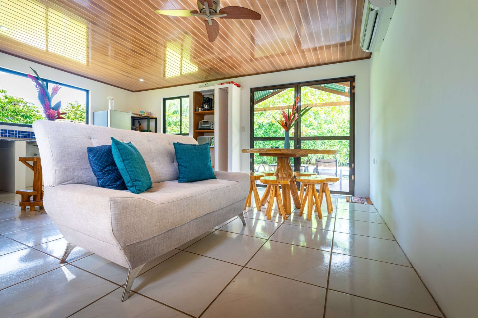 Playa Bandera Parrita Vacation Rental