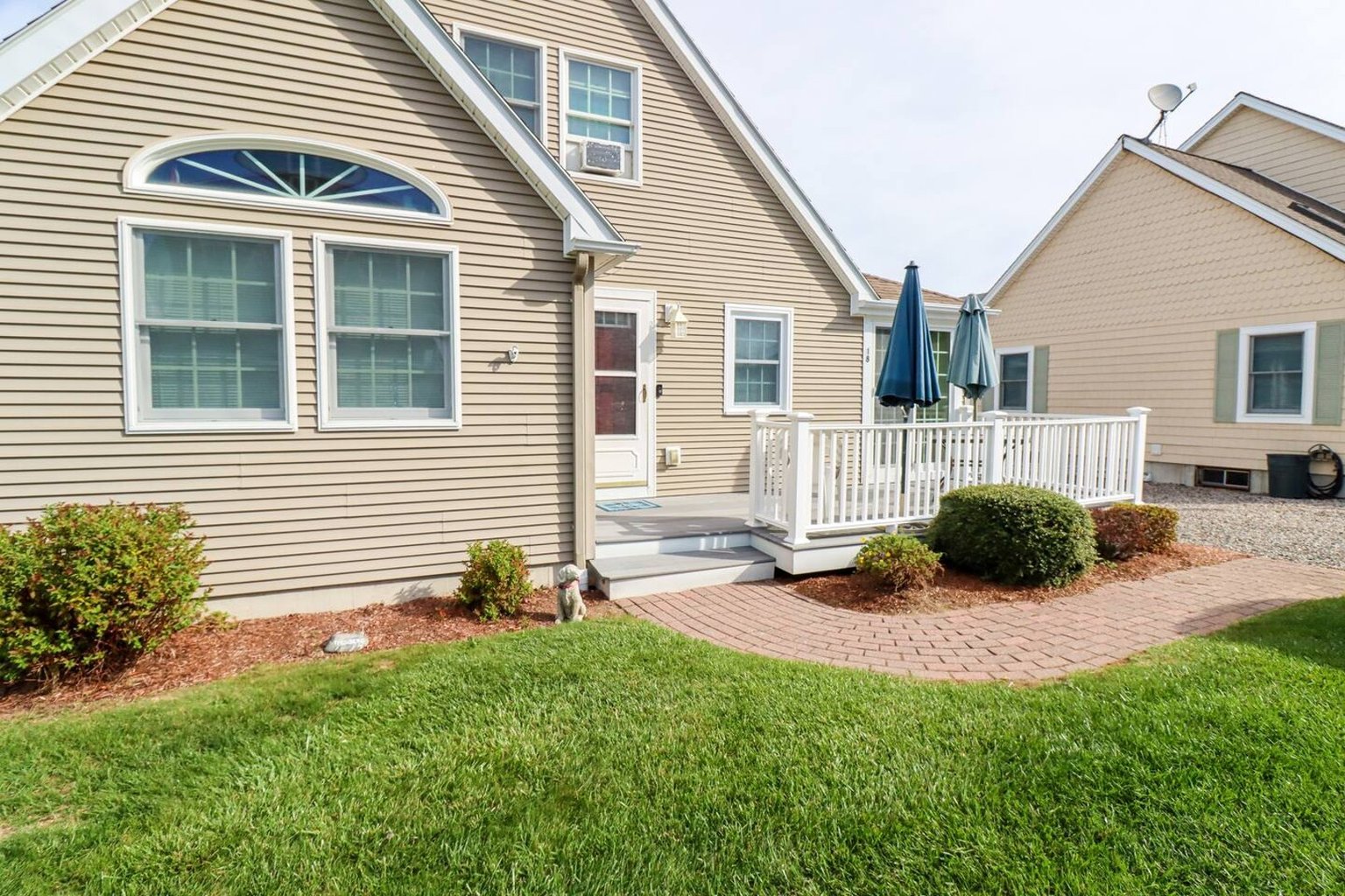 Nubble Peninsula Vacation Rental