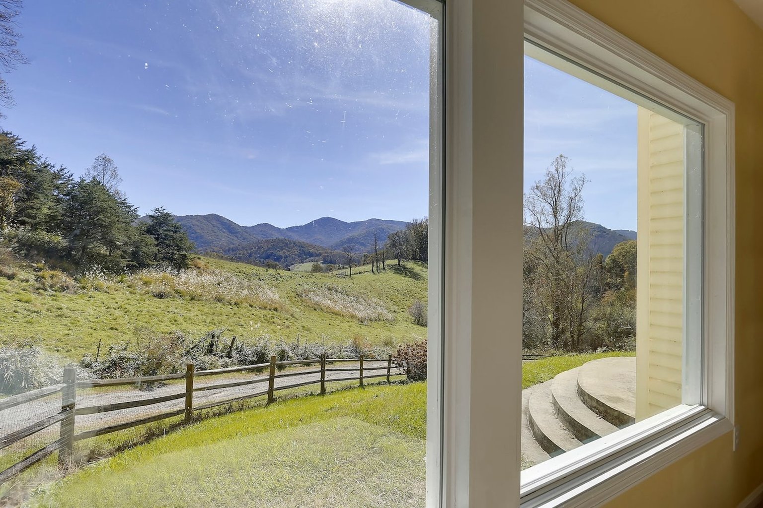 Weaverville Vacation Rental