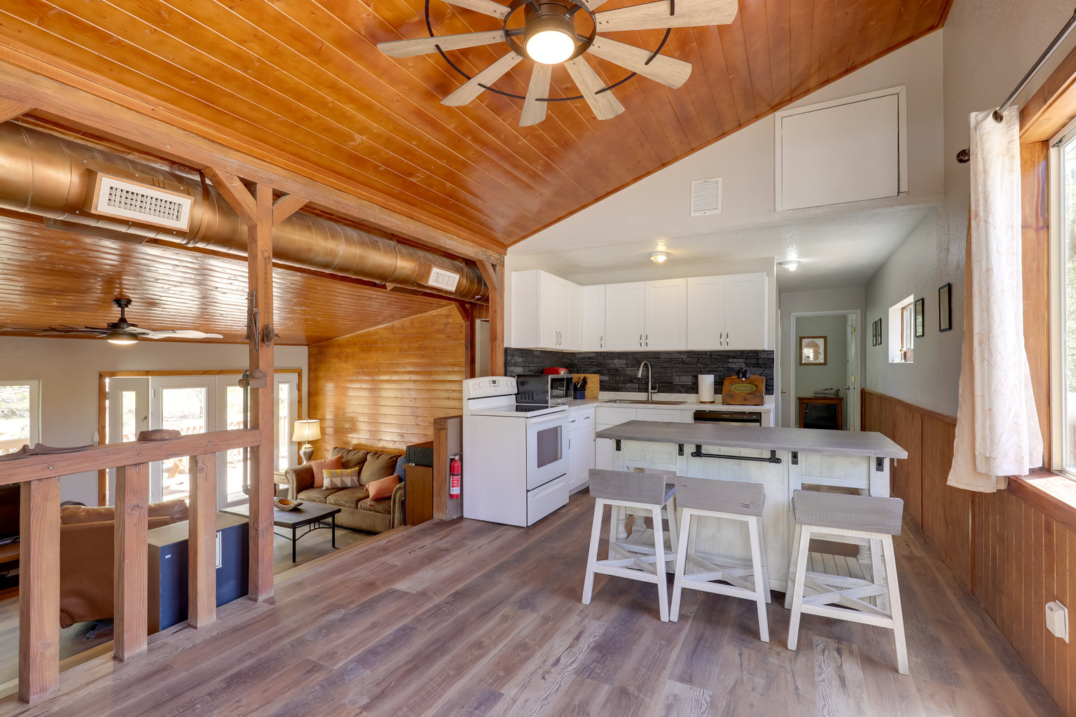 Crown King Vacation Rental