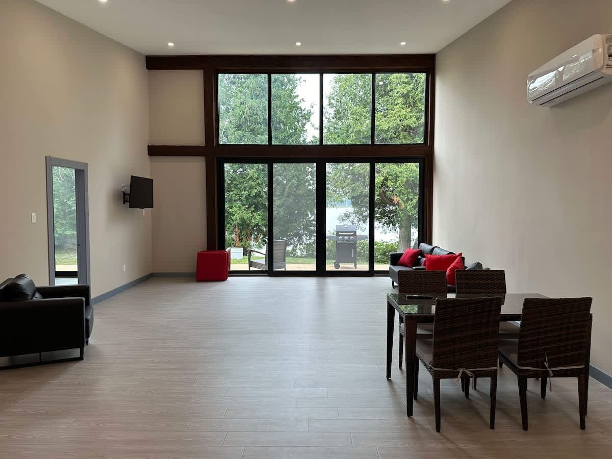 Lakefield Vacation Rental