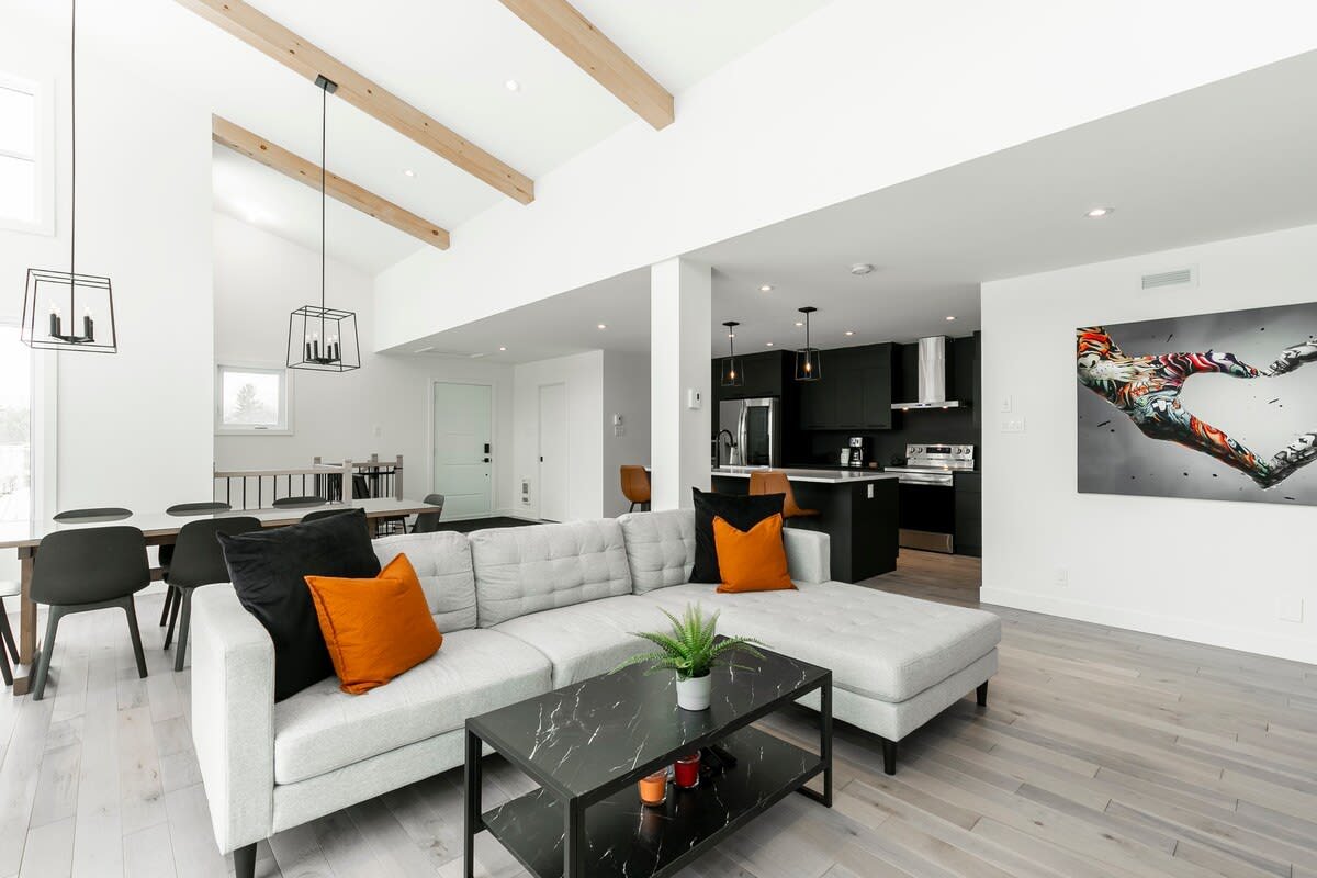 Mansonville Vacation Rental