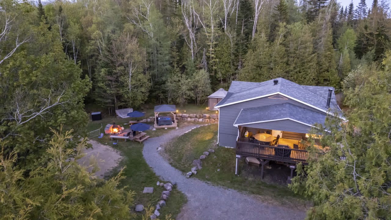 Saint-Adolphe-d'Howard Vacation Rental