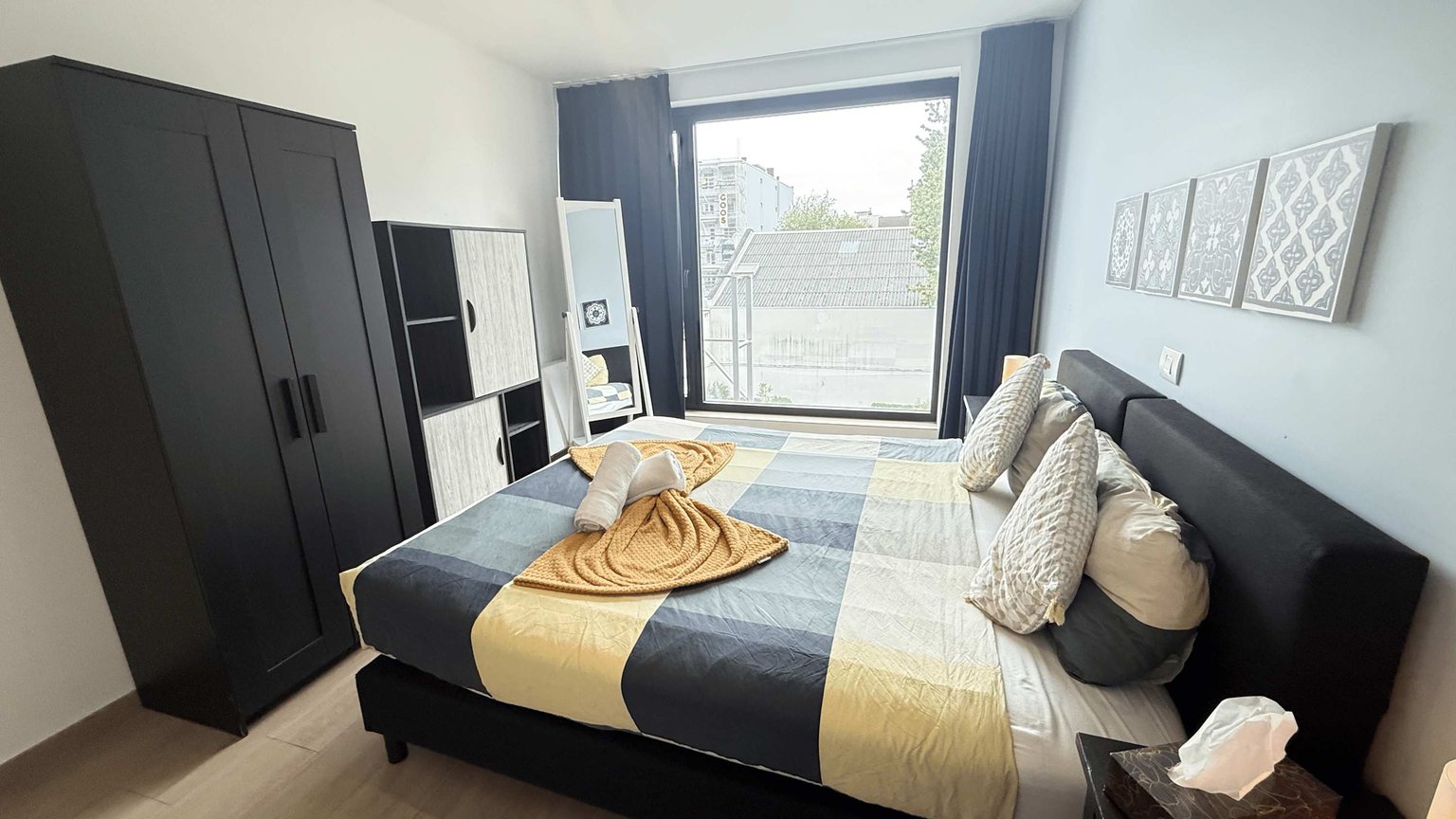 Antwerpen Vacation Rental