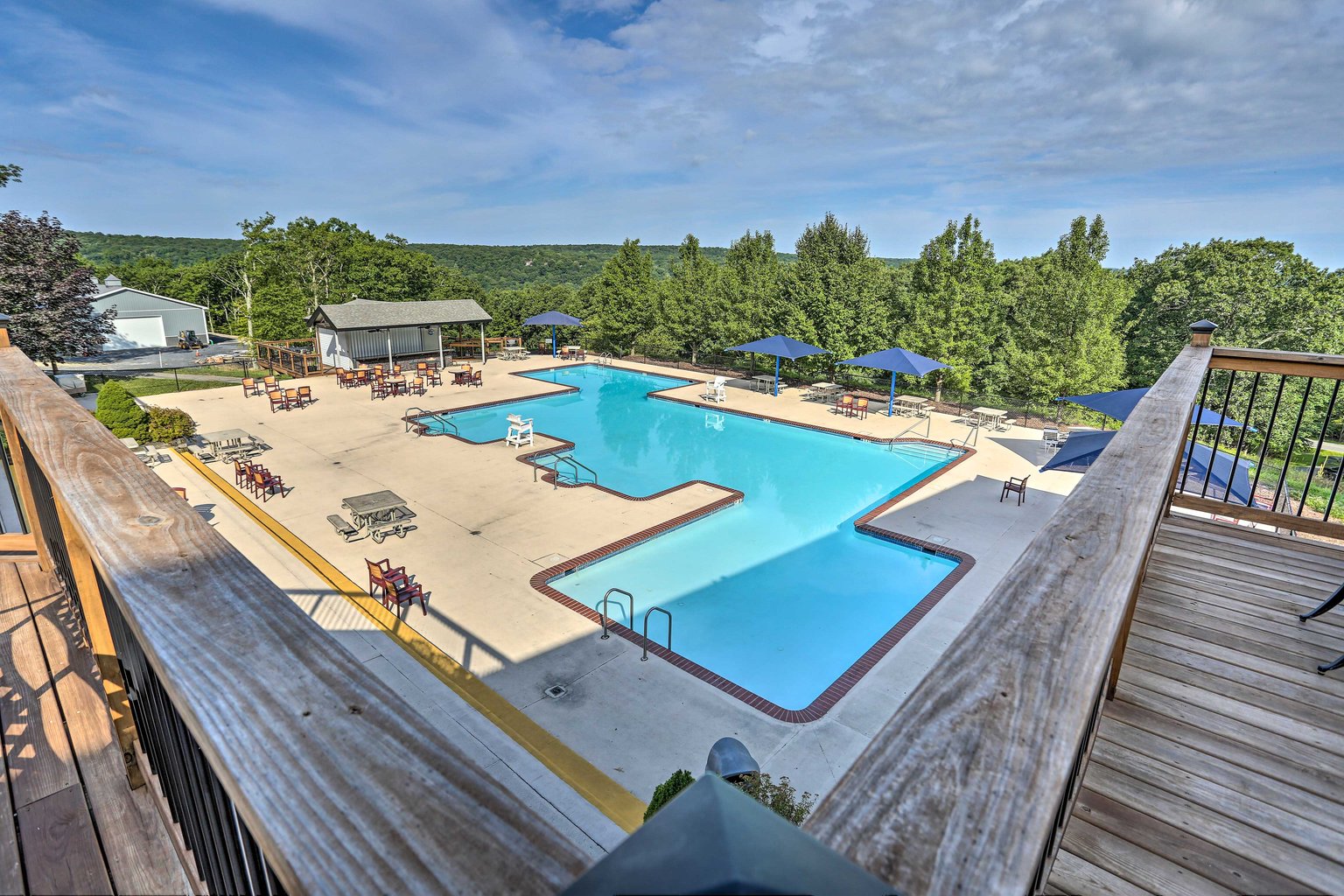 Saw Creek Vacation Rental