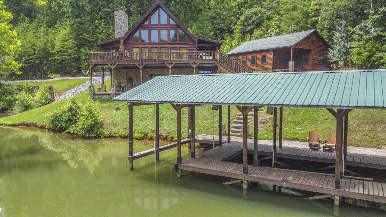 Ten Mile Vacation Rental