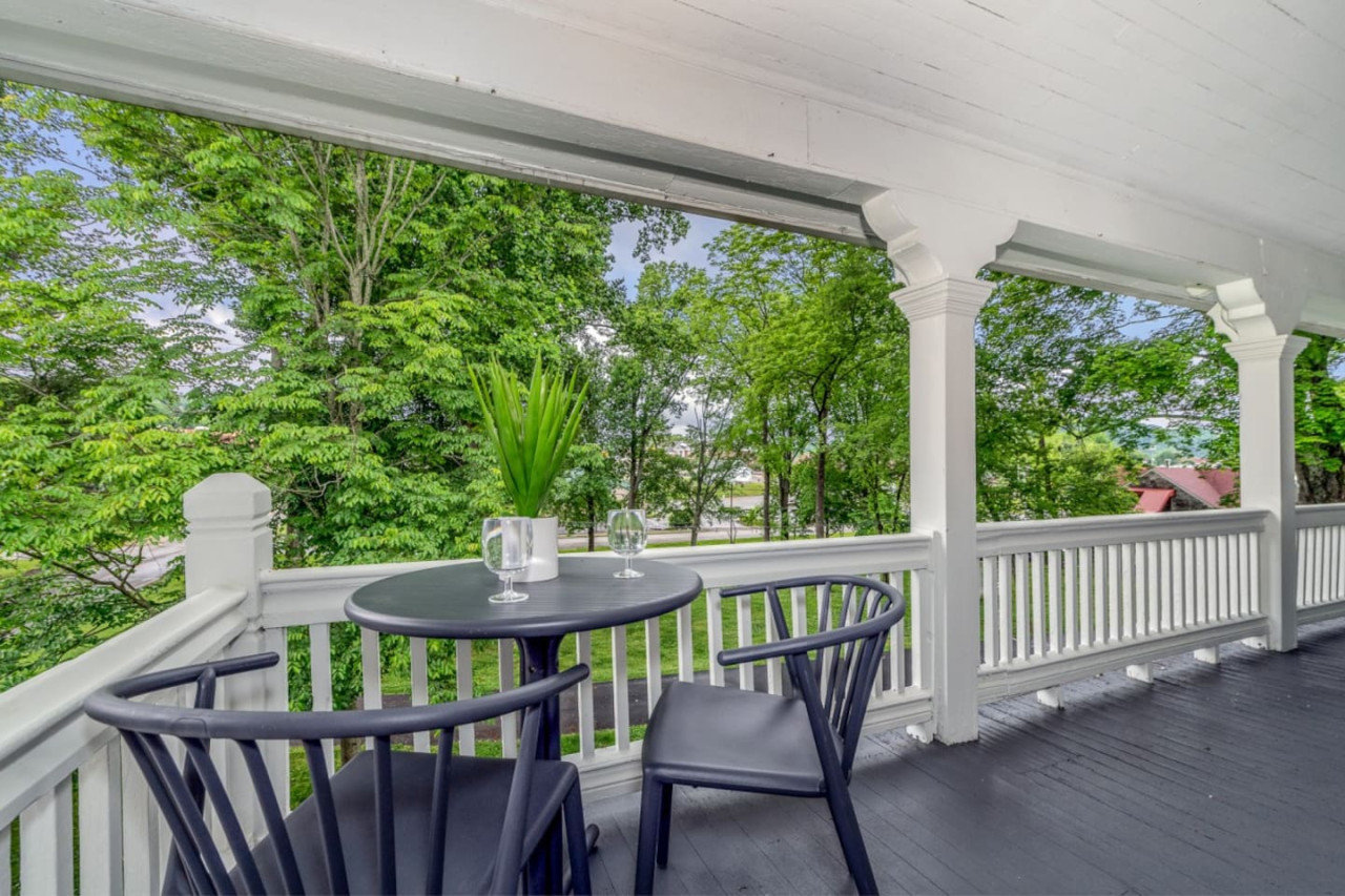 Kingston Vacation Rental