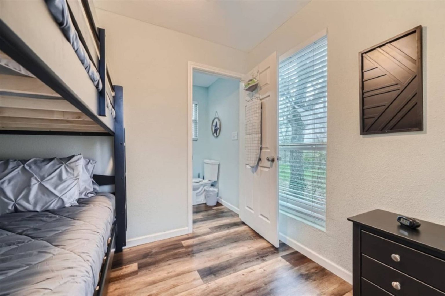 Cedar Creek Vacation Rental