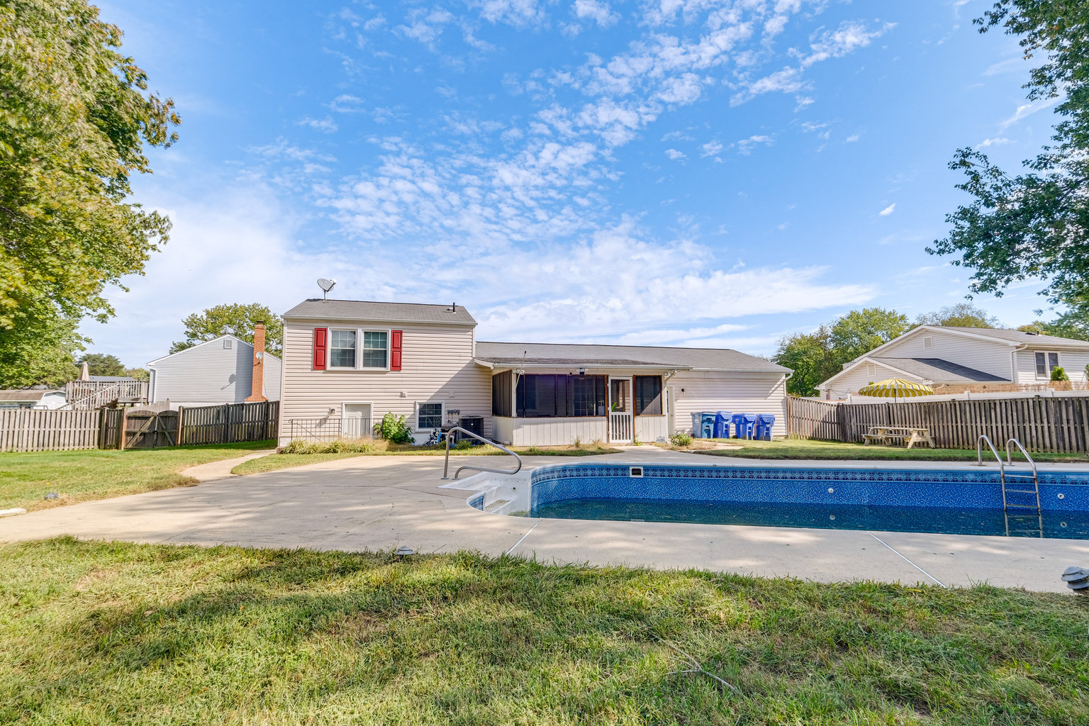 Waldorf Vacation Rental