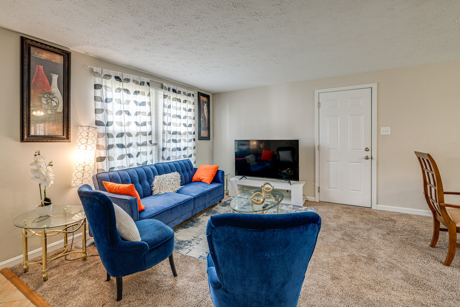 Waldorf Vacation Rental