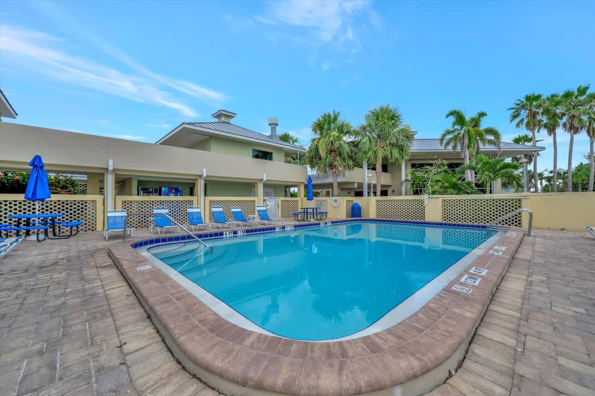 Ruskin Vacation Rental