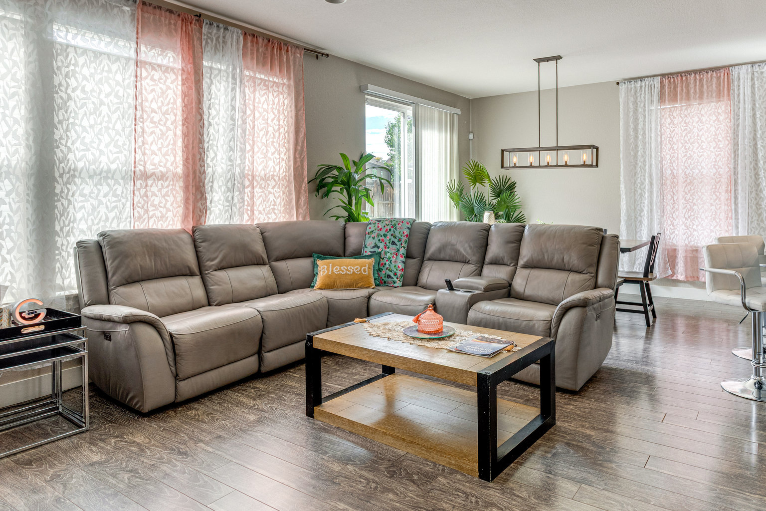 Aurora Vacation Rental