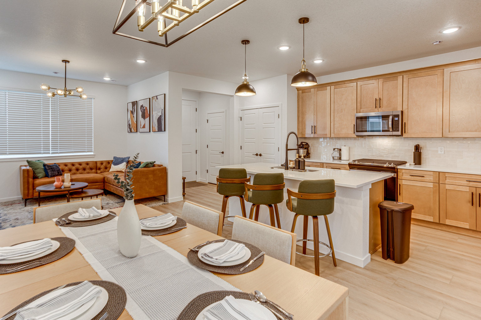 Aurora Vacation Rental